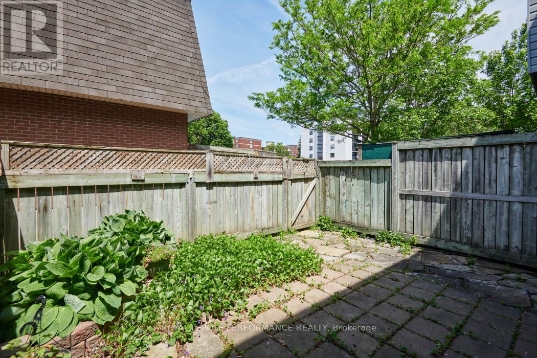 1743 Heatherington Road, Ottawa, Ontario  K1V 8T8 - Photo 34 - X13234950