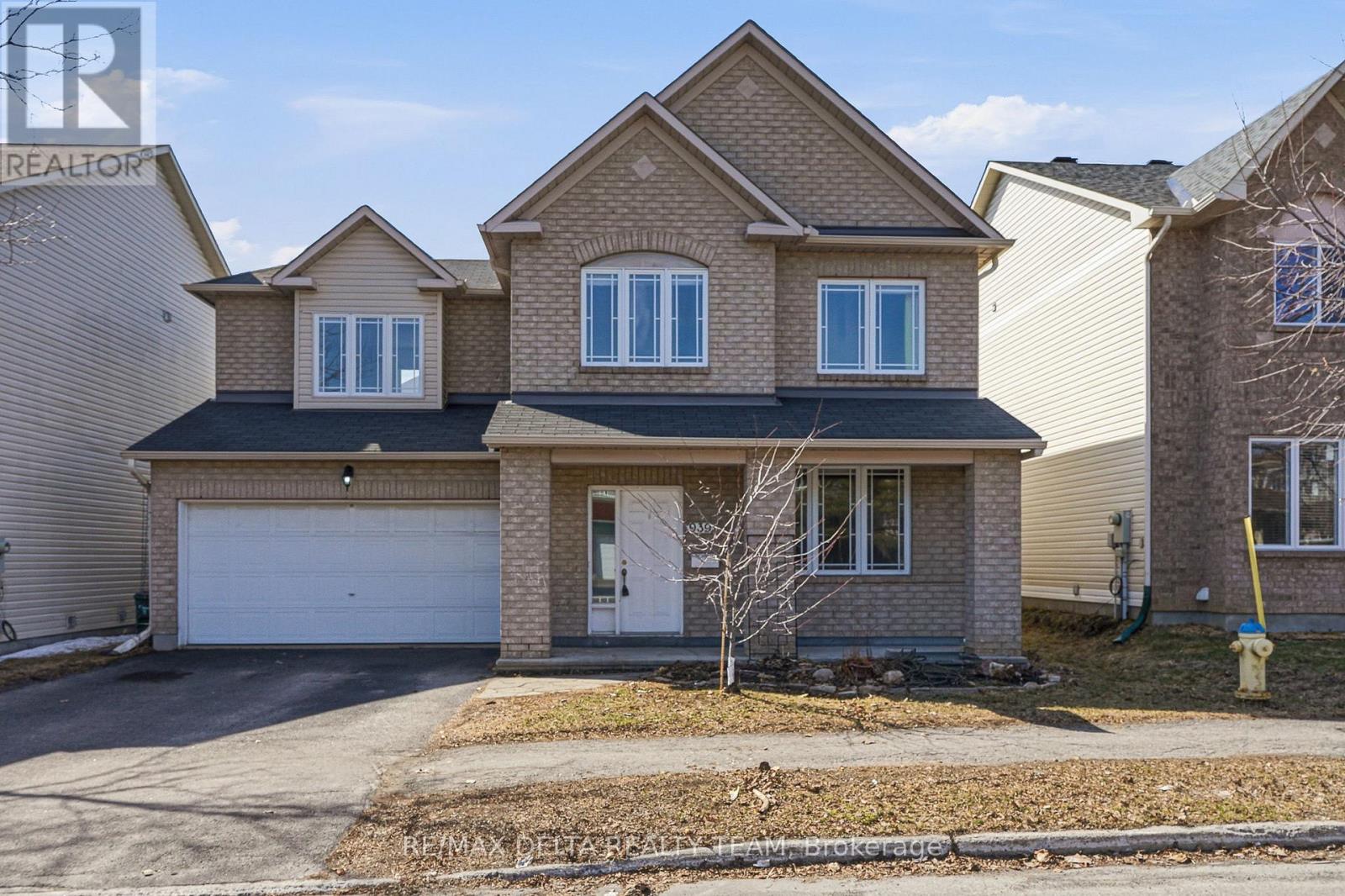 939 CAHILL DRIVE W, Ottawa, Ontario