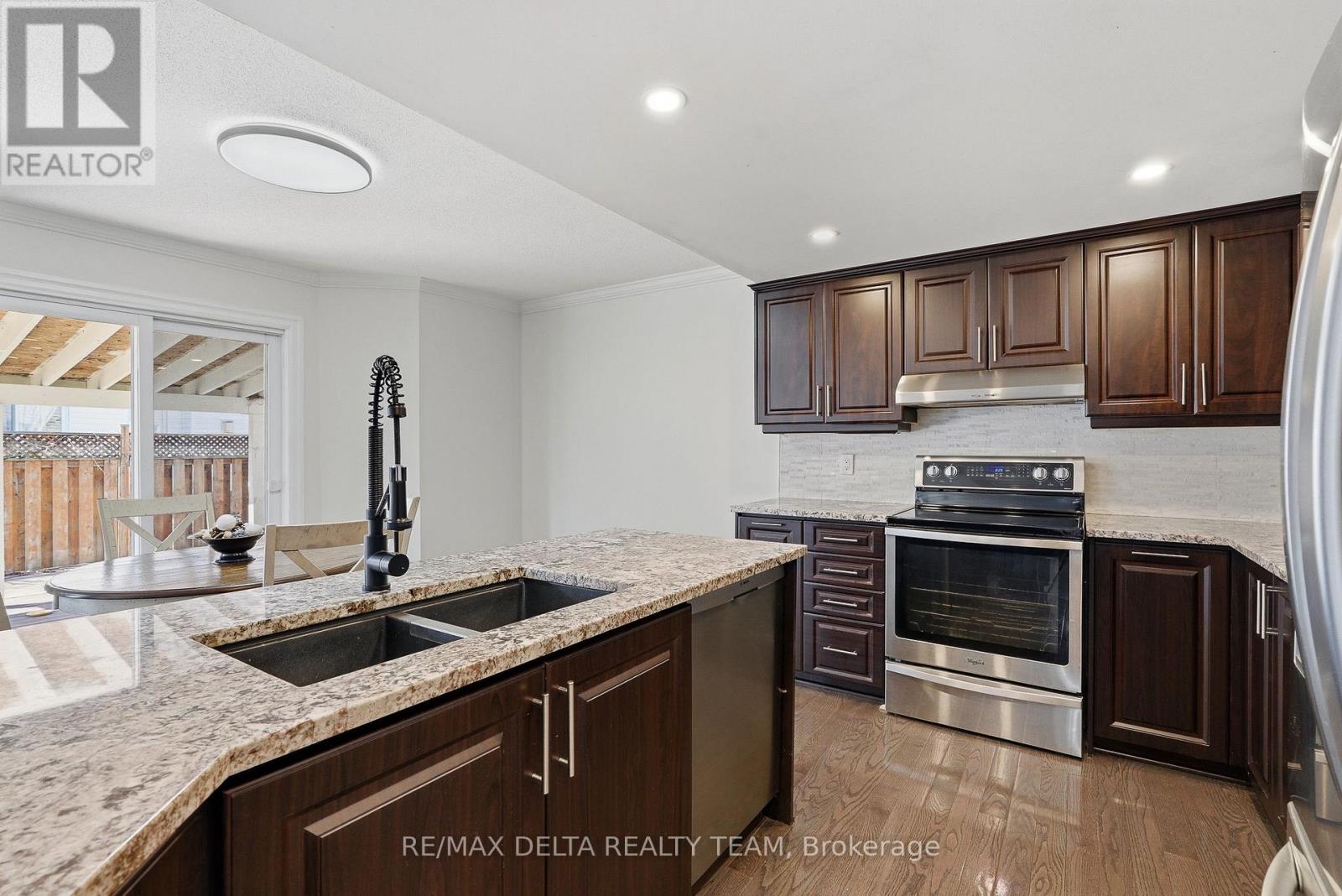 939 Cahill Drive W, Ottawa, Ontario  K1V 2C3 - Photo 12 - X13234970