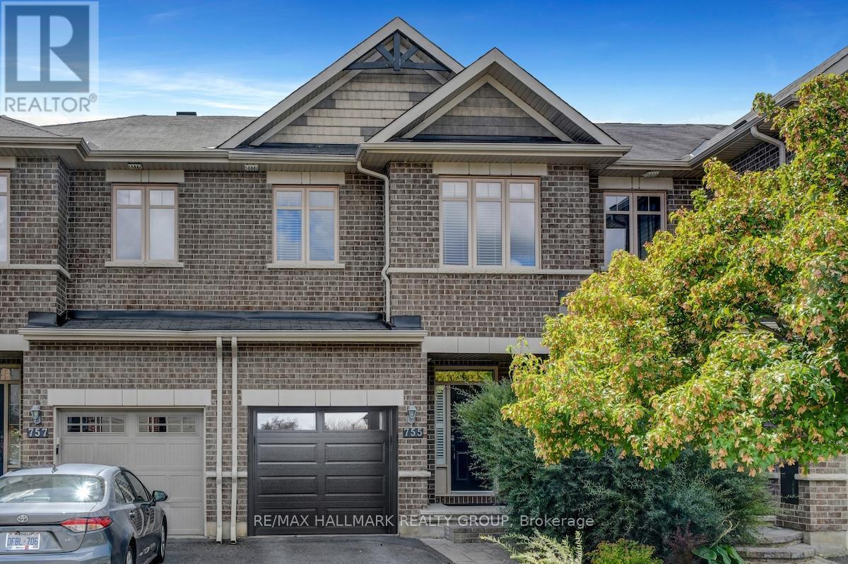 755 BOWERCREST CRESCENT, Ottawa, Ontario