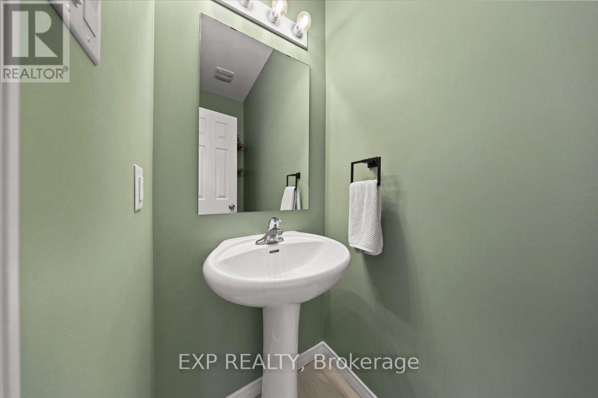 28 Hackney Private, Ottawa, Ontario  K2V 0K8 - Photo 12 - X13235180