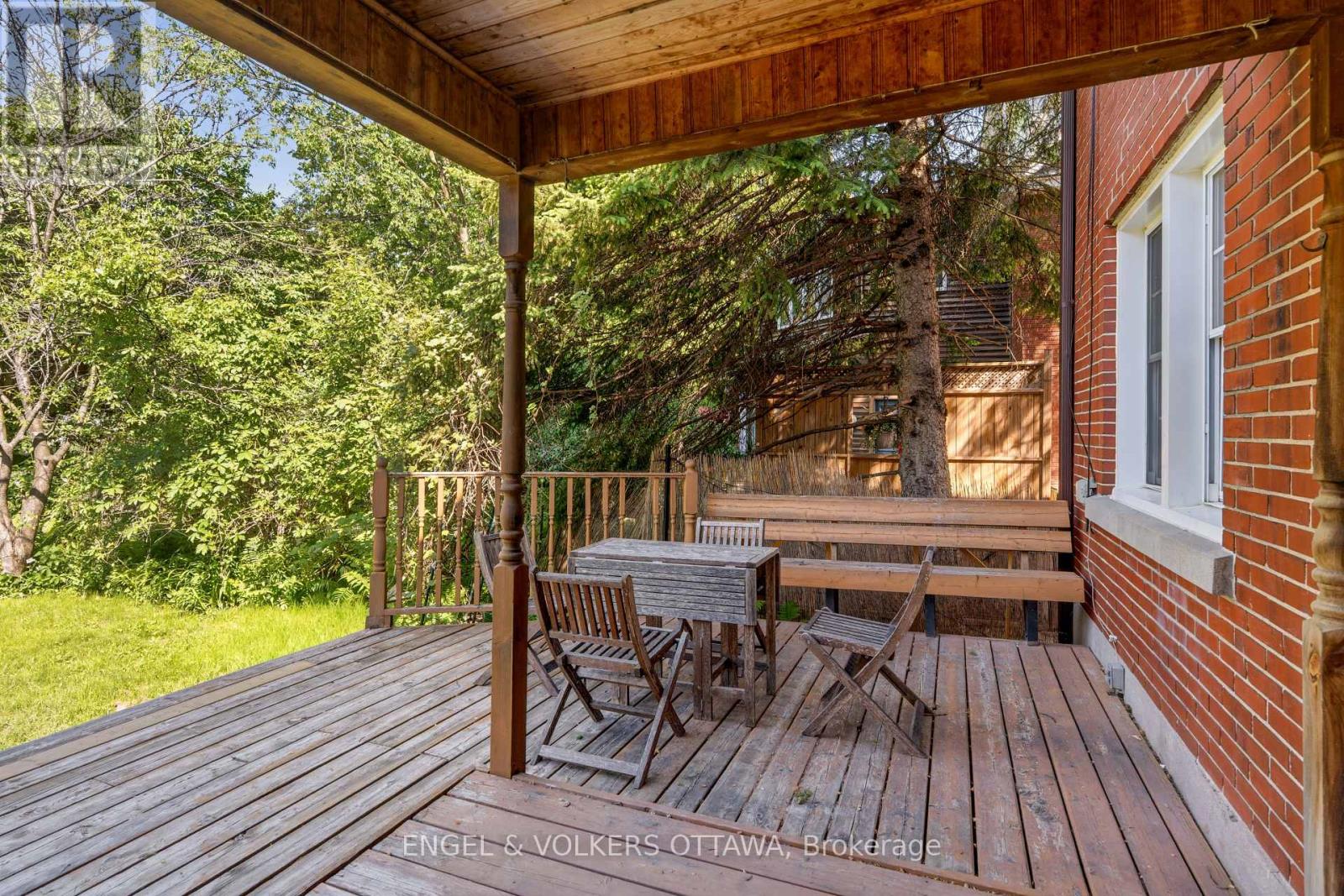 392 Piccadilly Avenue N, Ottawa, Ontario  K1Y 0H4 - Photo 41 - X13235350