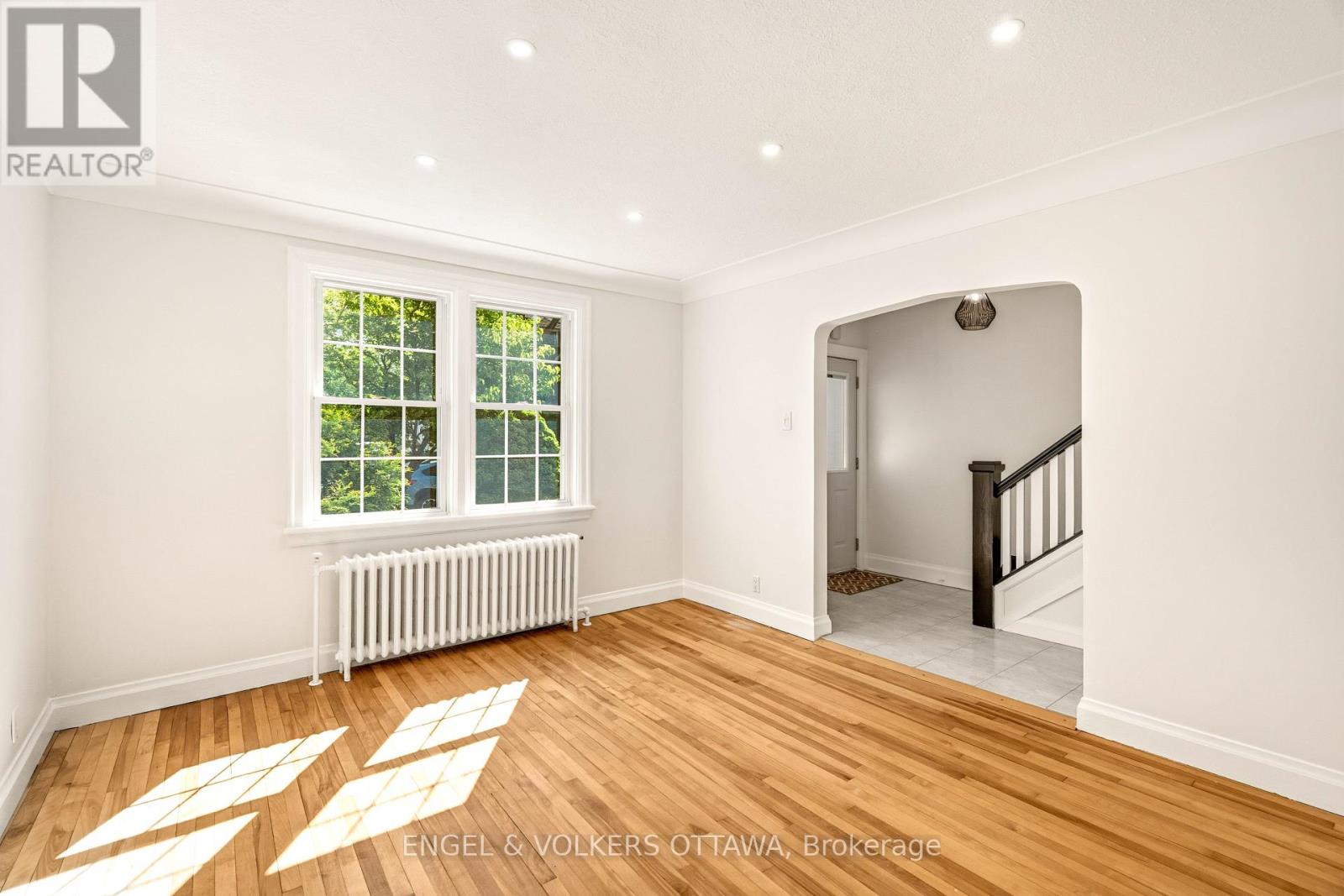 392 Piccadilly Avenue N, Ottawa, Ontario  K1Y 0H4 - Photo 7 - X13235350