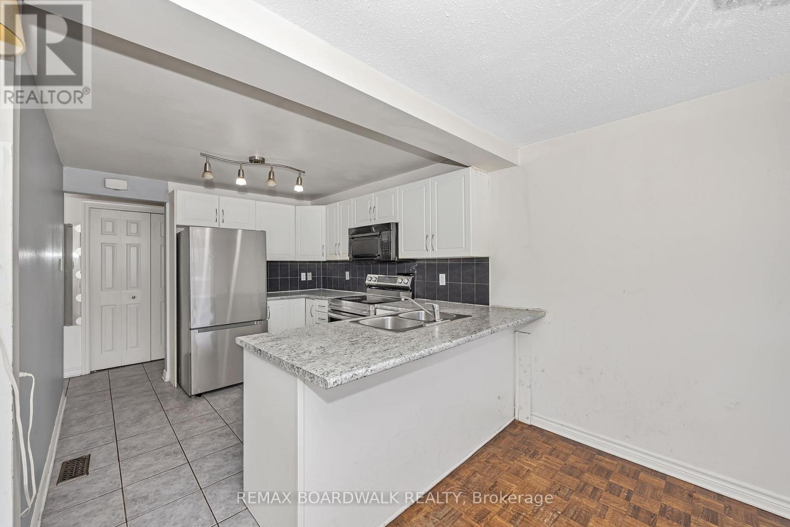 67 - 392 Garden Glen Private, Ottawa, Ontario  K2G 1E4 - Photo 12 - X13235460