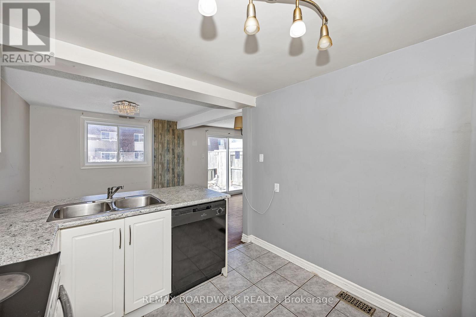 67 - 392 Garden Glen Private, Ottawa, Ontario  K2G 1E4 - Photo 16 - X13235460