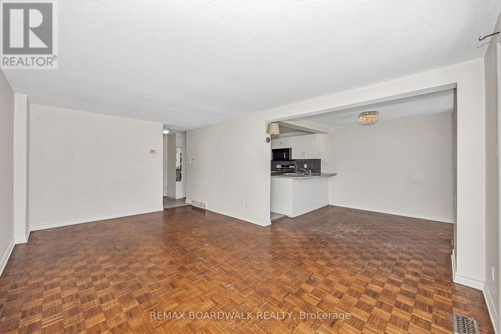 67 - 392 Garden Glen Private, Ottawa, Ontario  K2G 1E4 - Photo 9 - X13235460