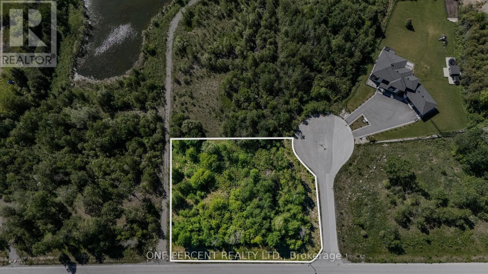 106 Renoir Court, Ottawa, Ontario  K2R 0A3 - Photo 3 - X13235630