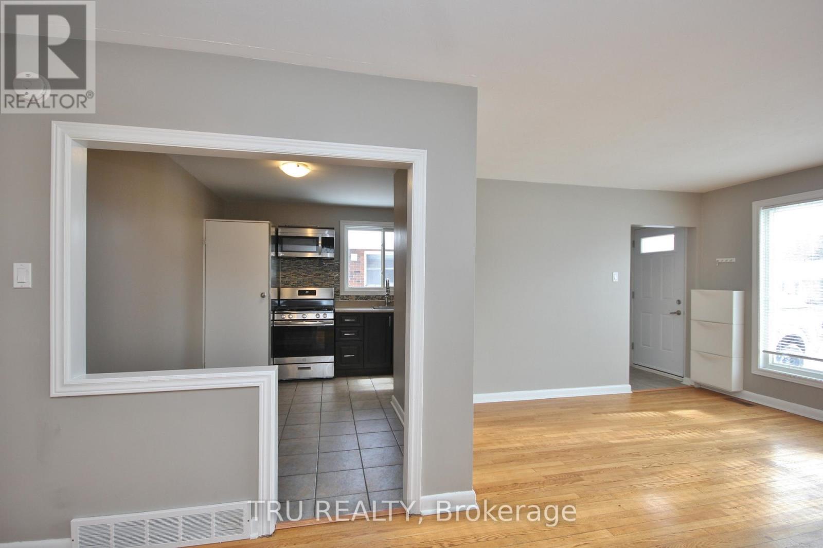 A - 1259 Maitland Avenue, Ottawa, Ontario  K2C 2C4 - Photo 12 - X13235650