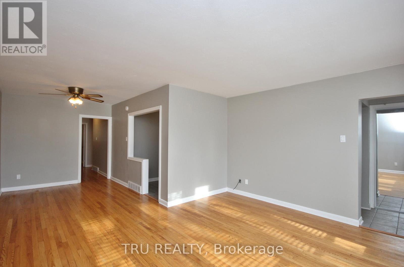 A - 1259 Maitland Avenue, Ottawa, Ontario  K2C 2C4 - Photo 5 - X13235650