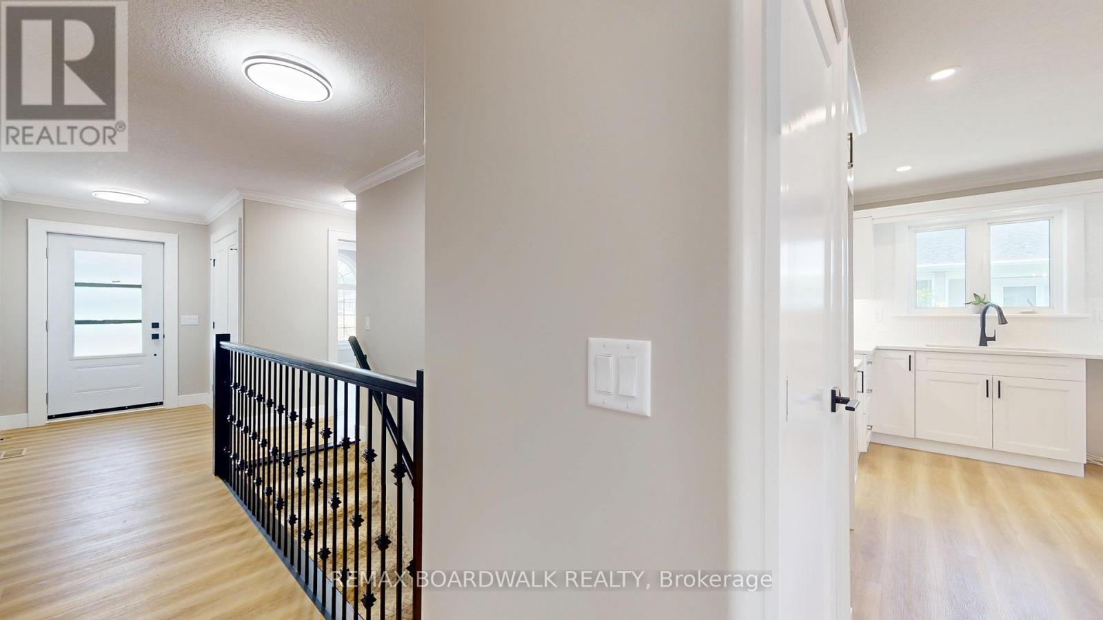 1025 Aspen Drive, Brockville, Ontario  K6V 7G2 - Photo 4 - X13236004