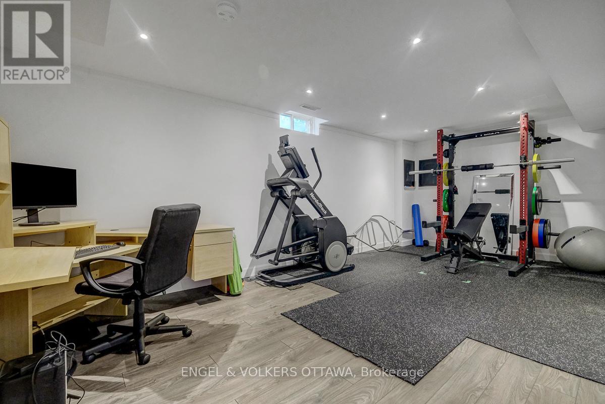 6138 Vineyard Drive, Ottawa, Ontario  K1C 2N6 - Photo 43 - X13236136