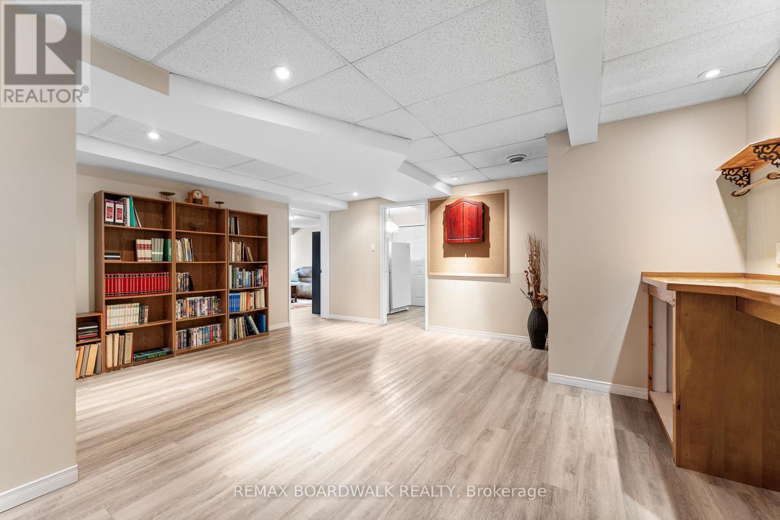 14 Panandrick View Drive, Ottawa, Ontario  K2W 1A5 - Photo 32 - X13236308