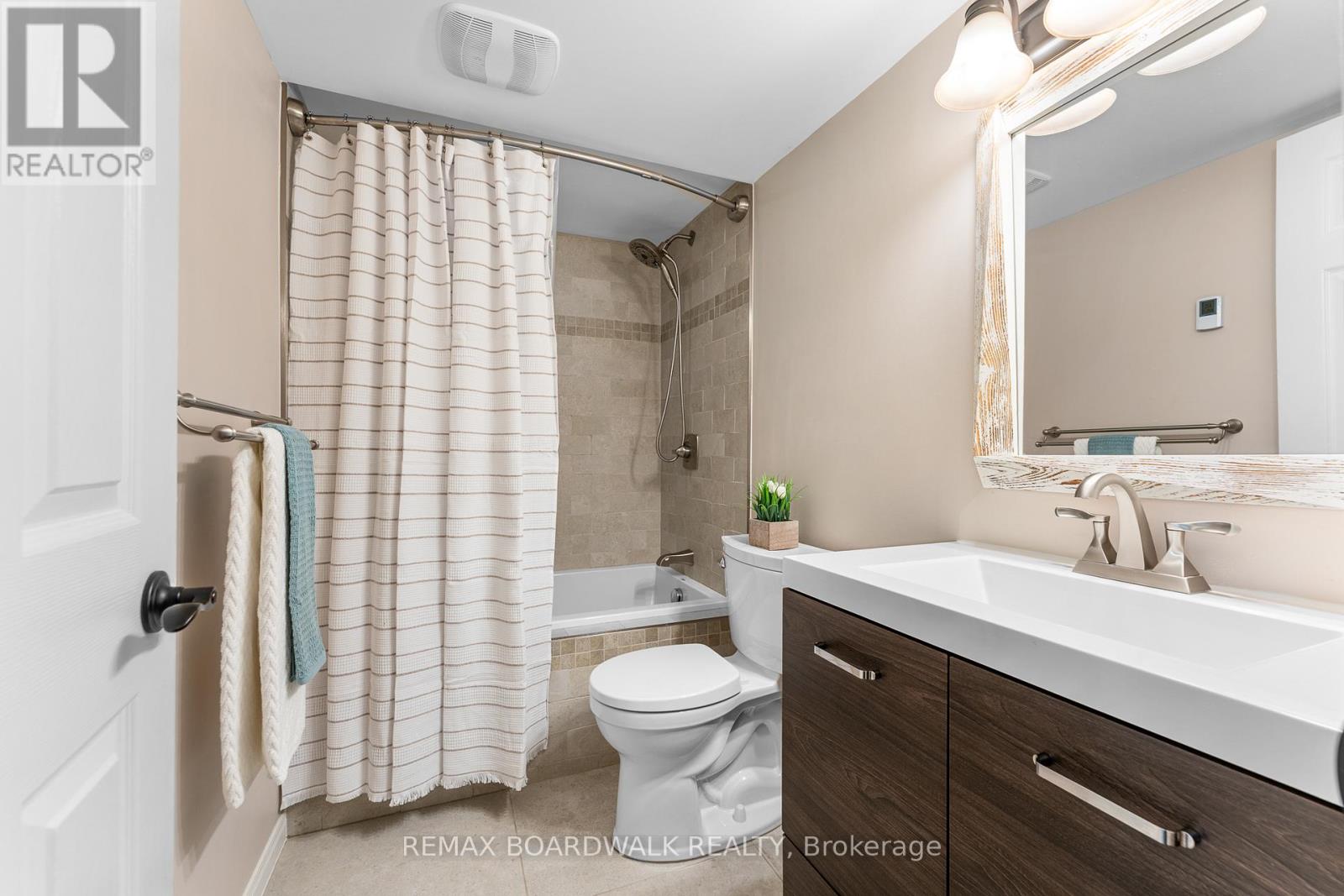 14 Panandrick View Drive, Ottawa, Ontario  K2W 1A5 - Photo 41 - X13236308