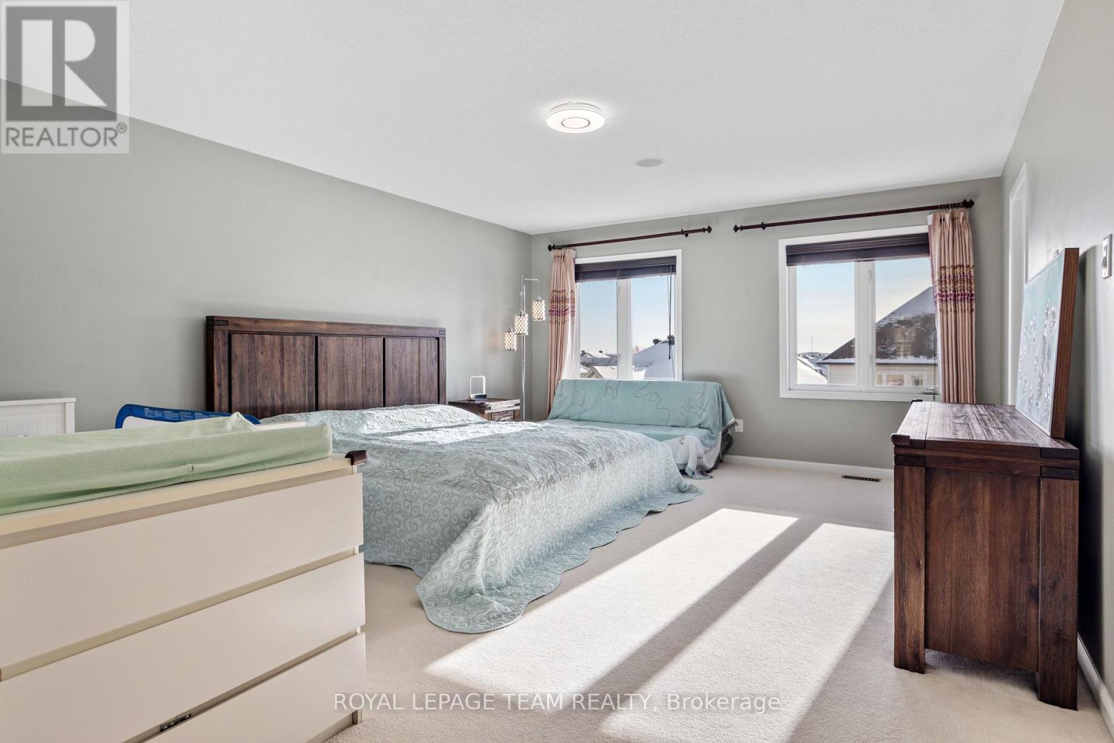 212 Huntsville Drive, Ottawa, Ontario  K2T 0C6 - Photo 14 - X13236466