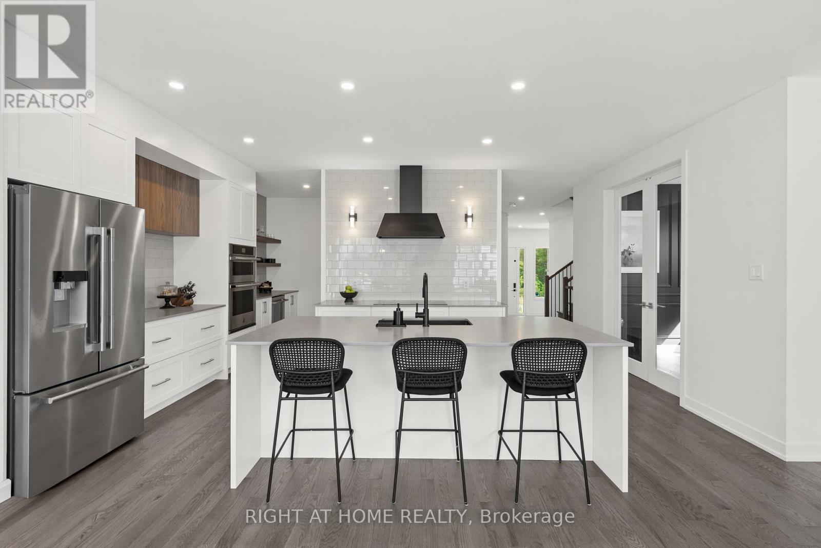 252 Ketchikan Crescent, Ottawa, Ontario  K2T 0S2 - Photo 5 - X13236474