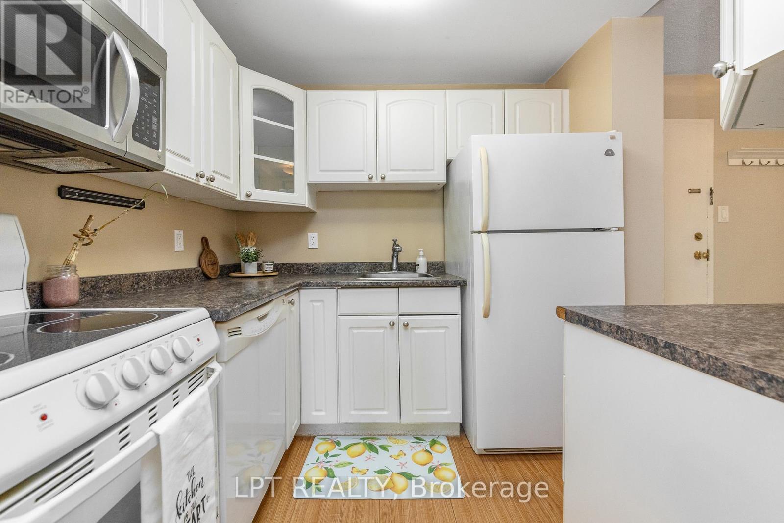 206 - 1177 Belanger Avenue, Ottawa, Ontario  K1H 8N7 - Photo 8 - X13236498