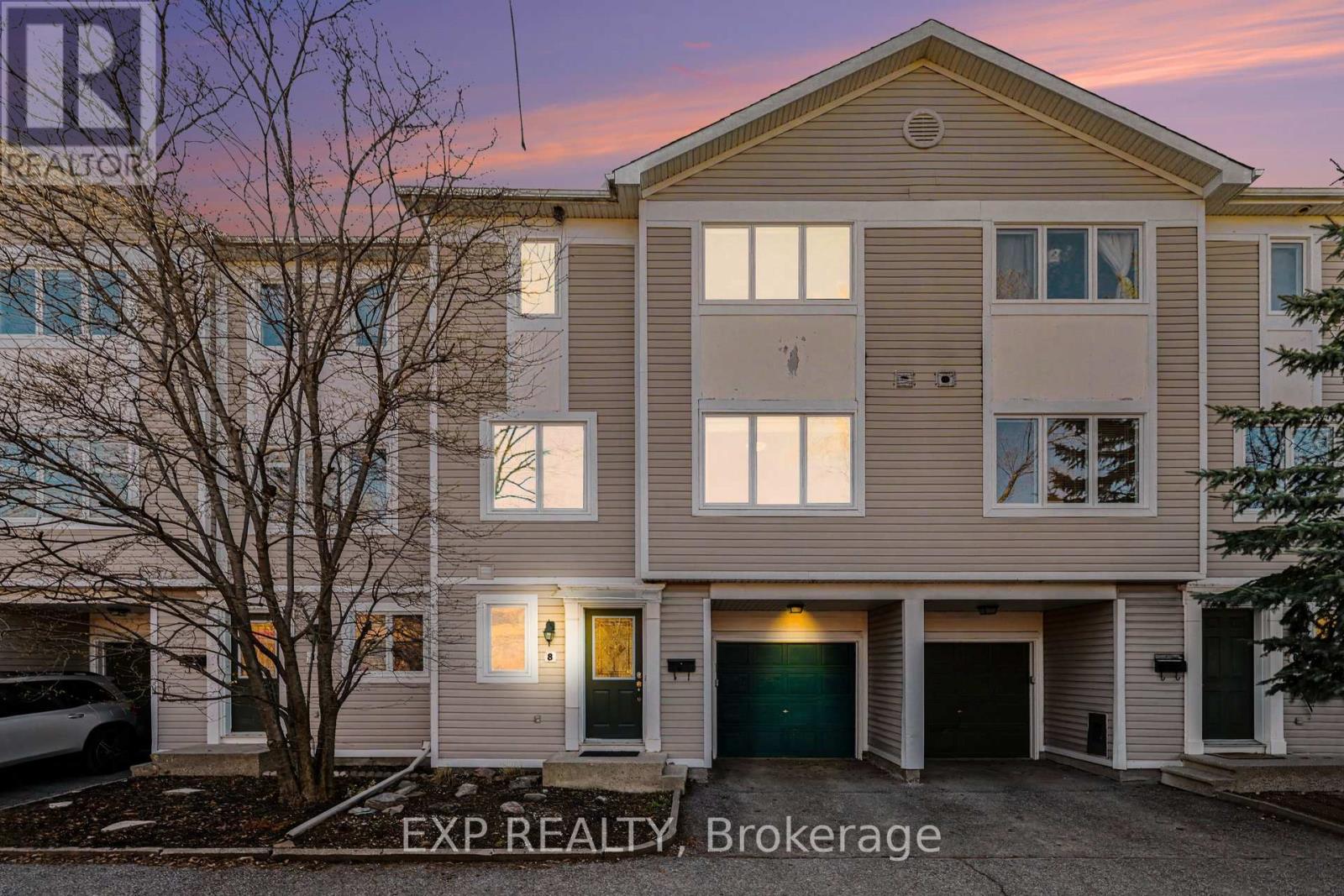 8 Barnaby Private, Ottawa, Ontario  K1K 4S4 - Photo 1 - X13236572