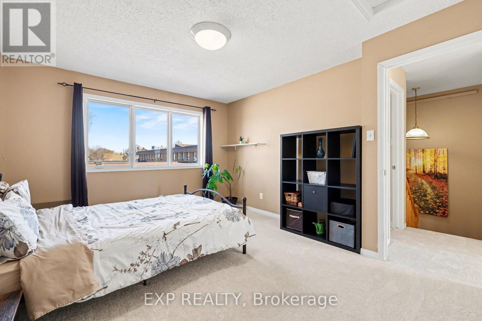 8 Barnaby Private, Ottawa, Ontario  K1K 4S4 - Photo 19 - X13236572
