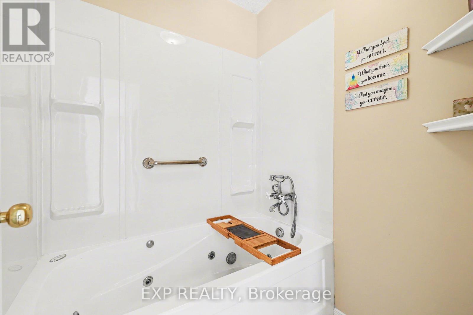 8 Barnaby Private, Ottawa, Ontario  K1K 4S4 - Photo 26 - X13236572