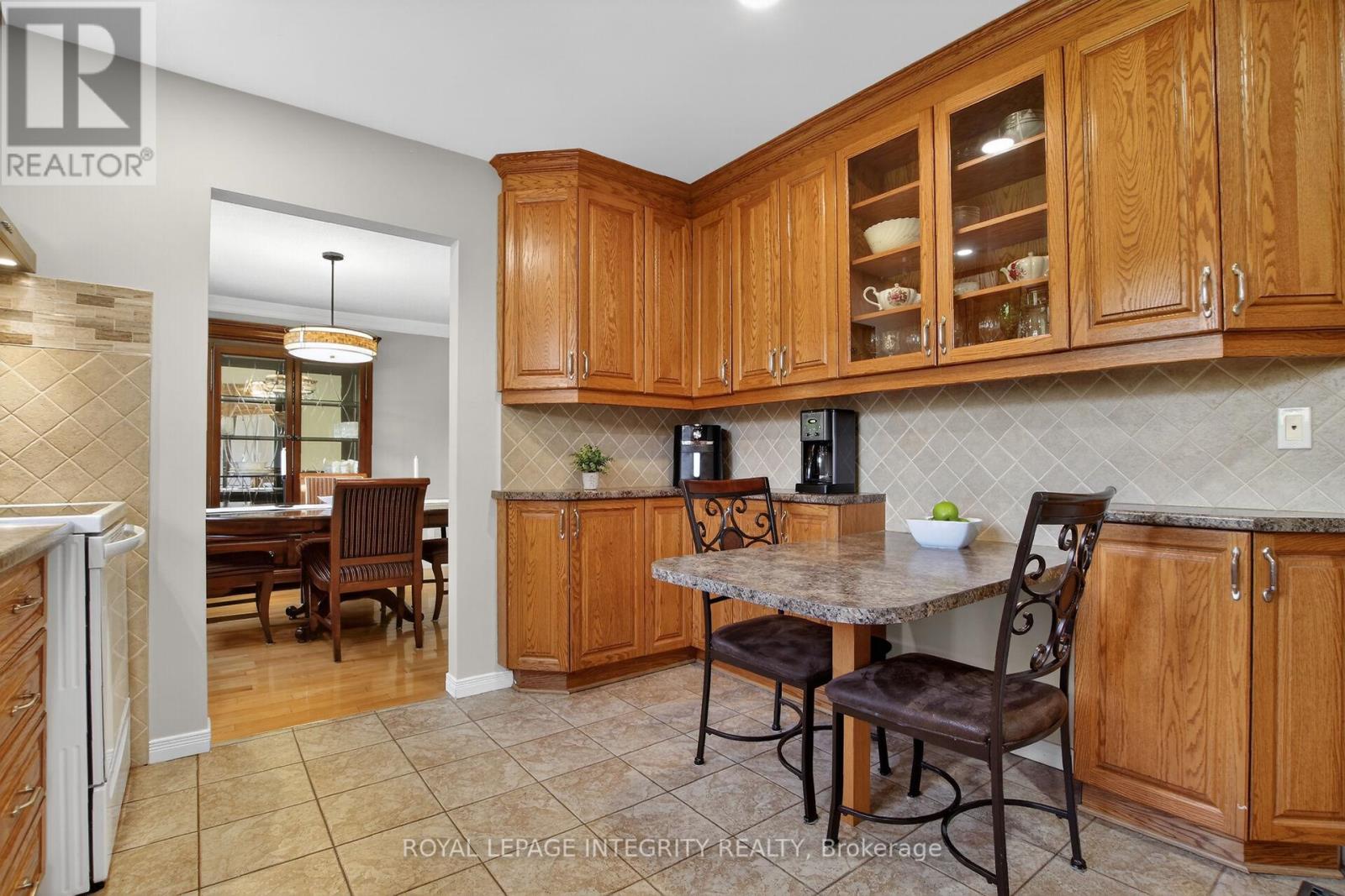 1646 Grey Nuns Drive, Ottawa, Ontario  K1C 1T7 - Photo 13 - X13236586