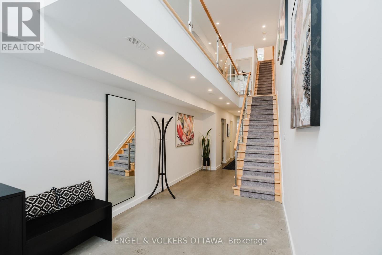 373 Berkley Avenue, Ottawa, Ontario  K2A 2G9 - Photo 3 - X13236698