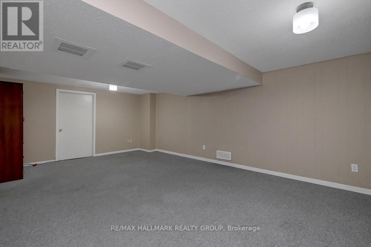 10 Greenbank Road, Ottawa, Ontario  K2H 5T9 - Photo 37 - X13236870