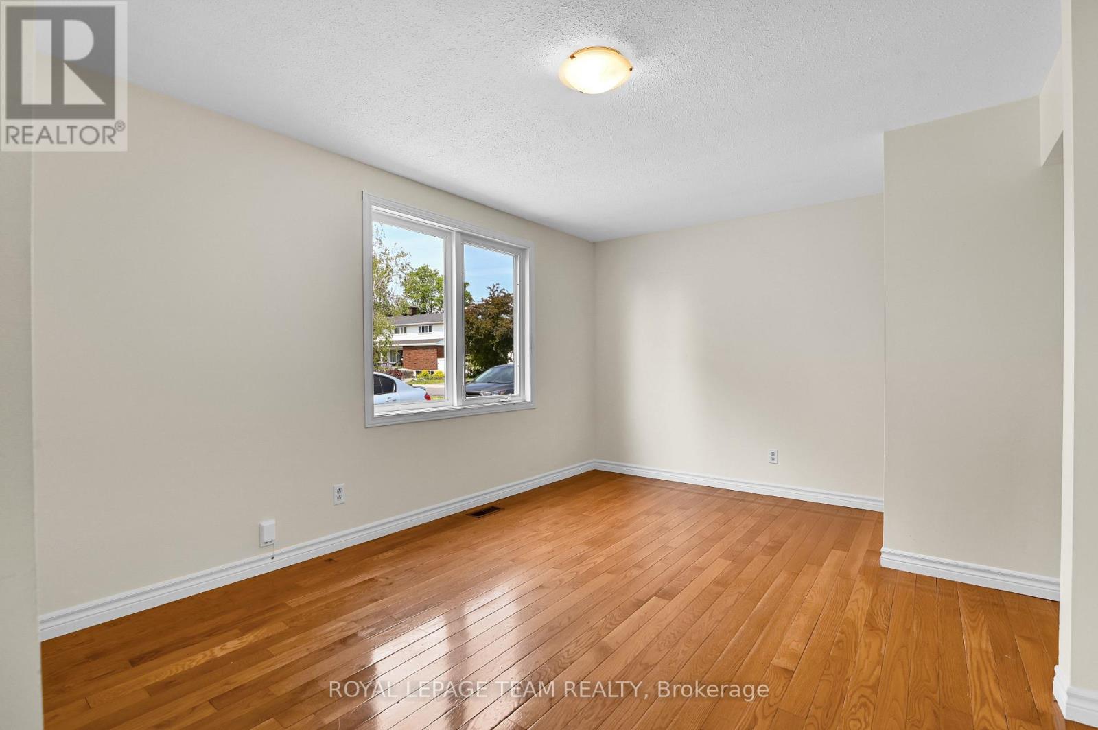 114 Chesterton Drive, Ottawa, Ontario  K2E 5T6 - Photo 19 - X13237014