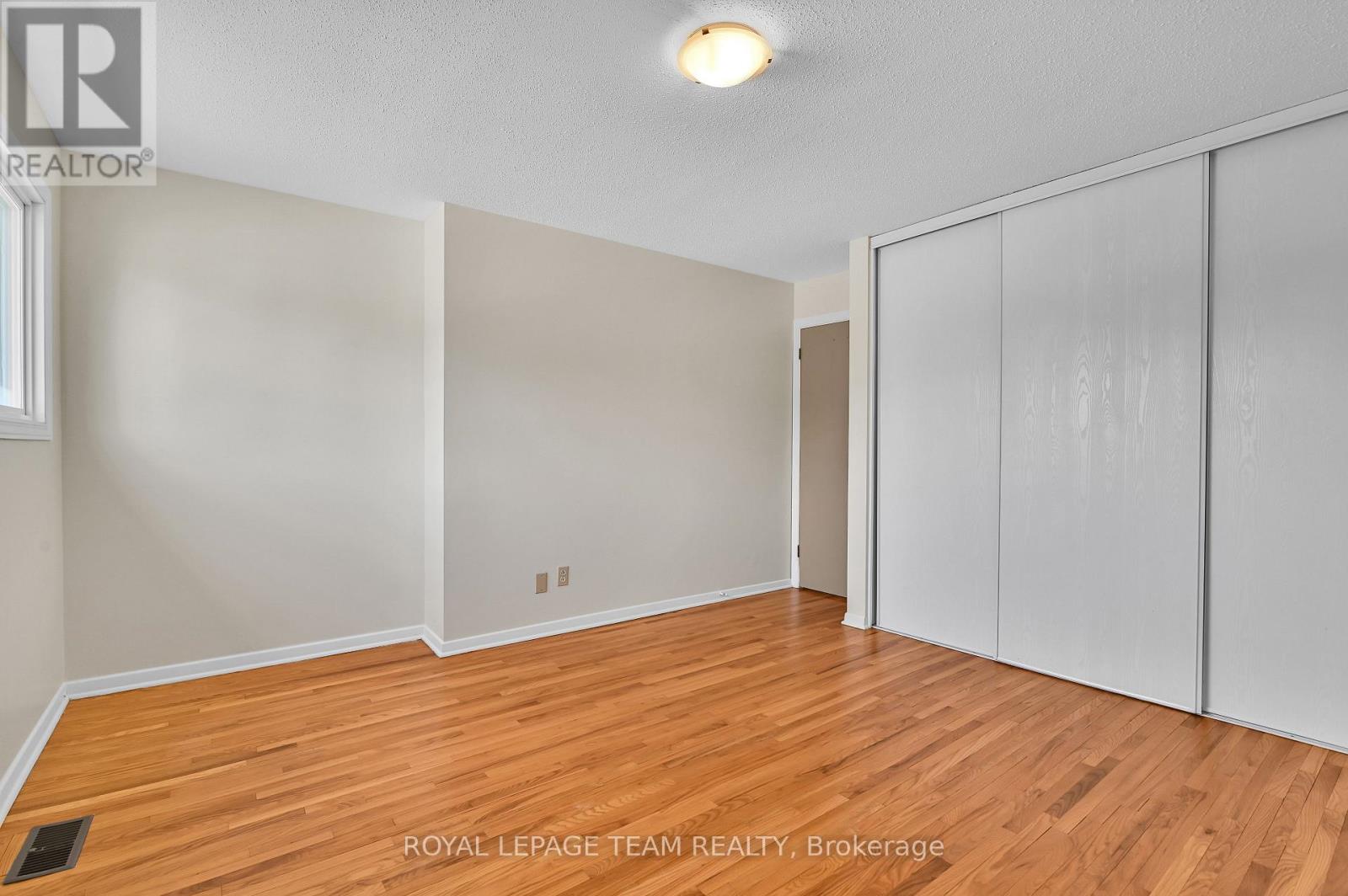 114 Chesterton Drive, Ottawa, Ontario  K2E 5T6 - Photo 22 - X13237014