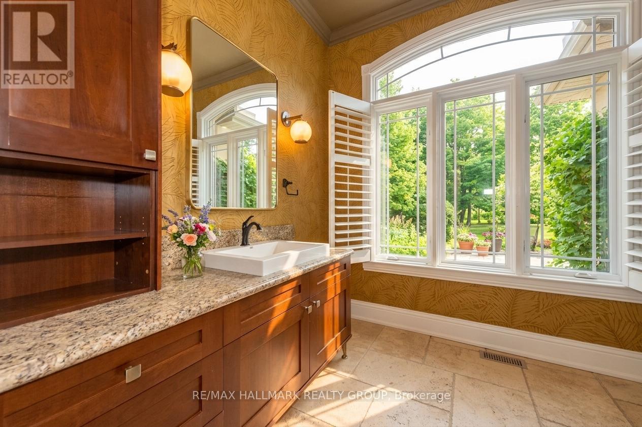 5800 Queenscourt Crescent, Ottawa, Ontario  K4M 1K3 - Photo 20 - X13237098