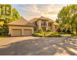 5800 QUEENSCOURT CRESCENT, Ottawa, Ontario