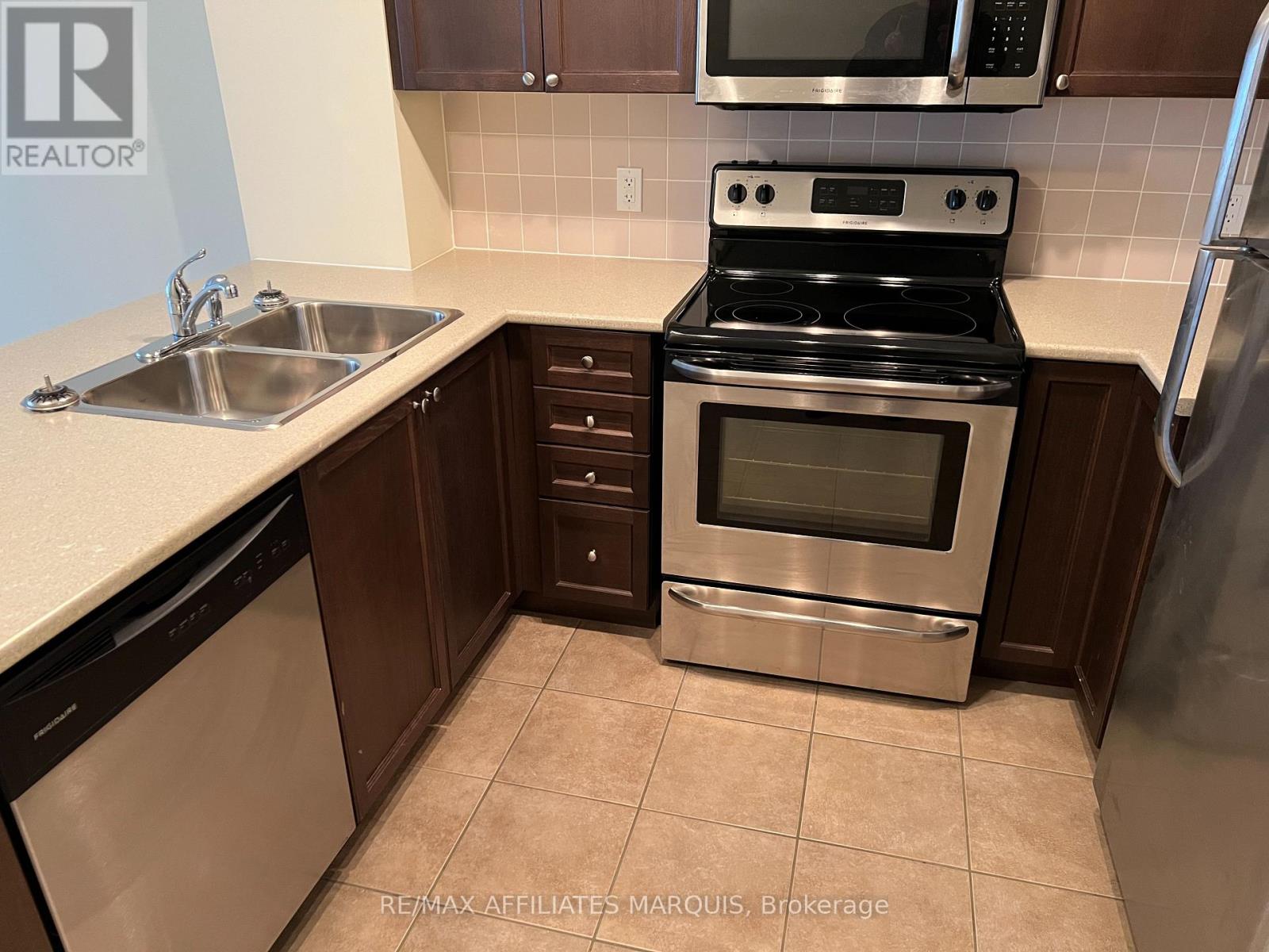 304 Fir Lane, North Grenville, Ontario  K0G 1J0 - Photo 7 - X13237486
