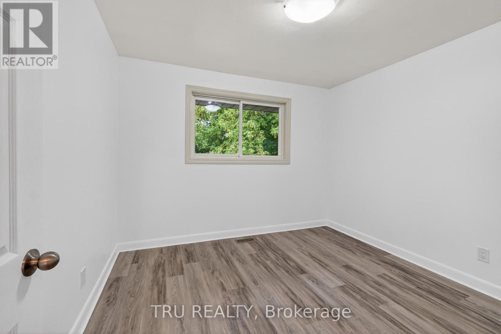 A - 1889 Russell Road, Ottawa, Ontario  K1G 0N1 - Photo 16 - X13237584
