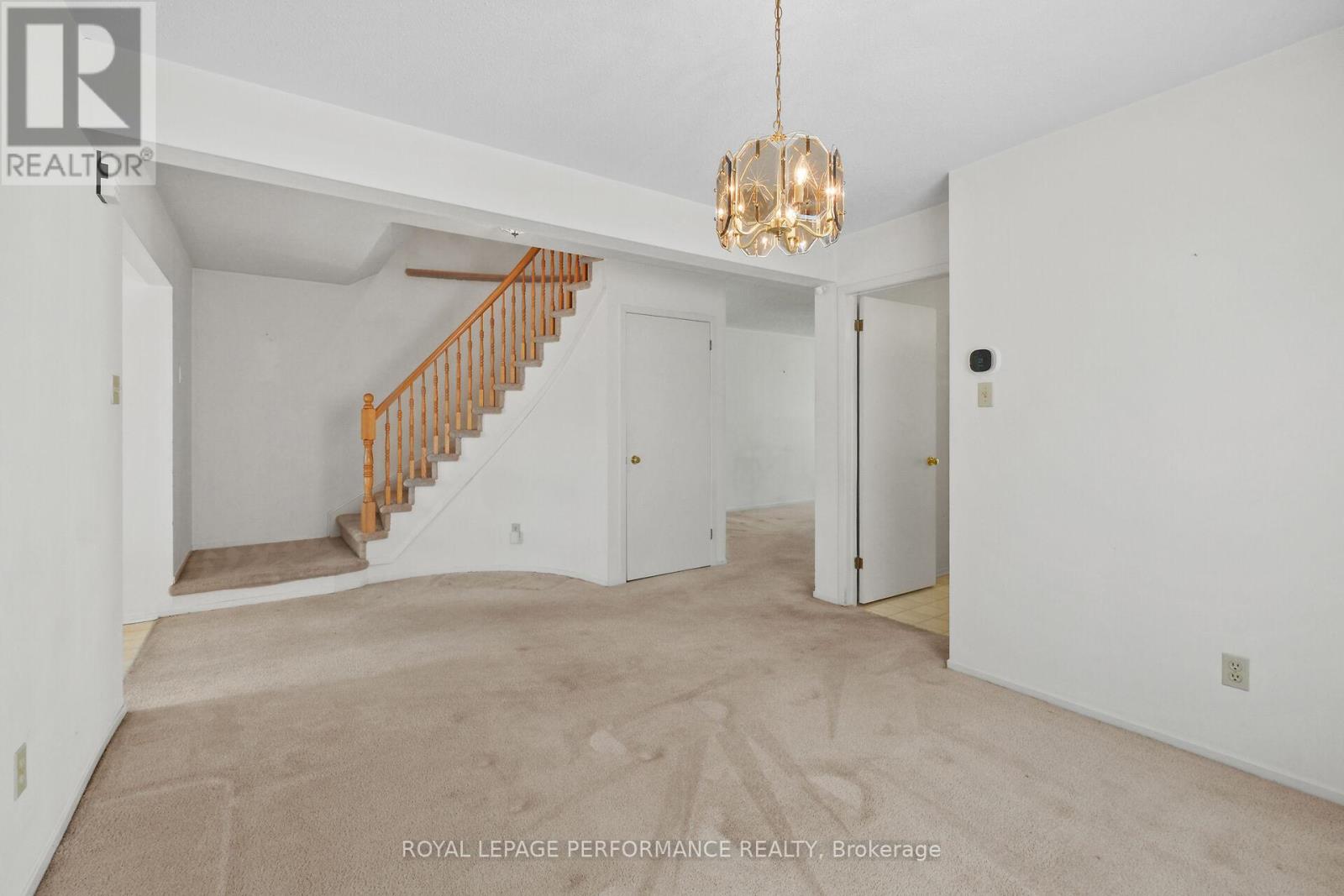 9 Saddle Crescent, Ottawa, Ontario  K1G 5L4 - Photo 15 - X13237668