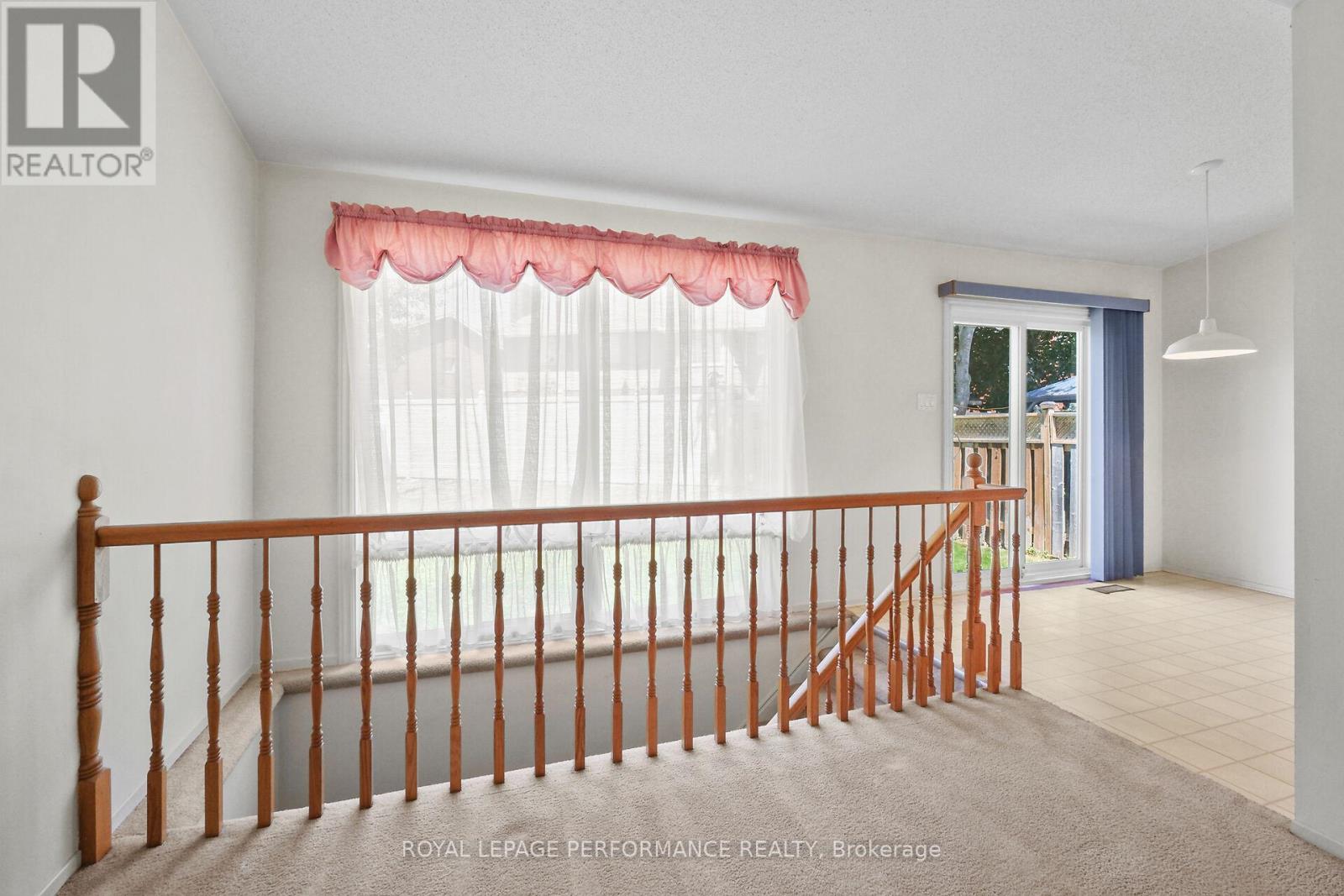9 Saddle Crescent, Ottawa, Ontario  K1G 5L4 - Photo 8 - X13237668