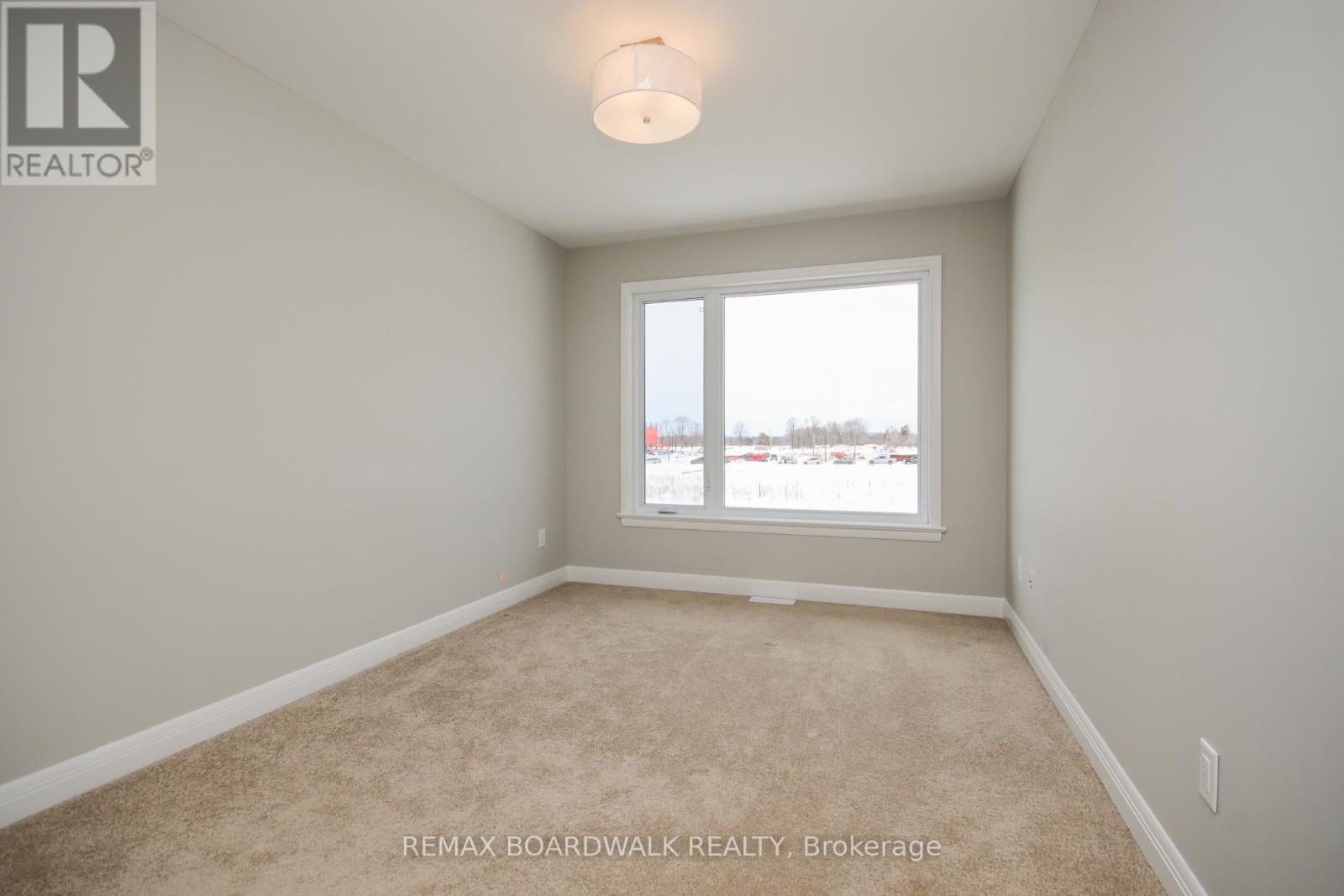 74 Michael Stoqua Street, Ottawa, Ontario  K1K 5A2 - Photo 23 - X13237826