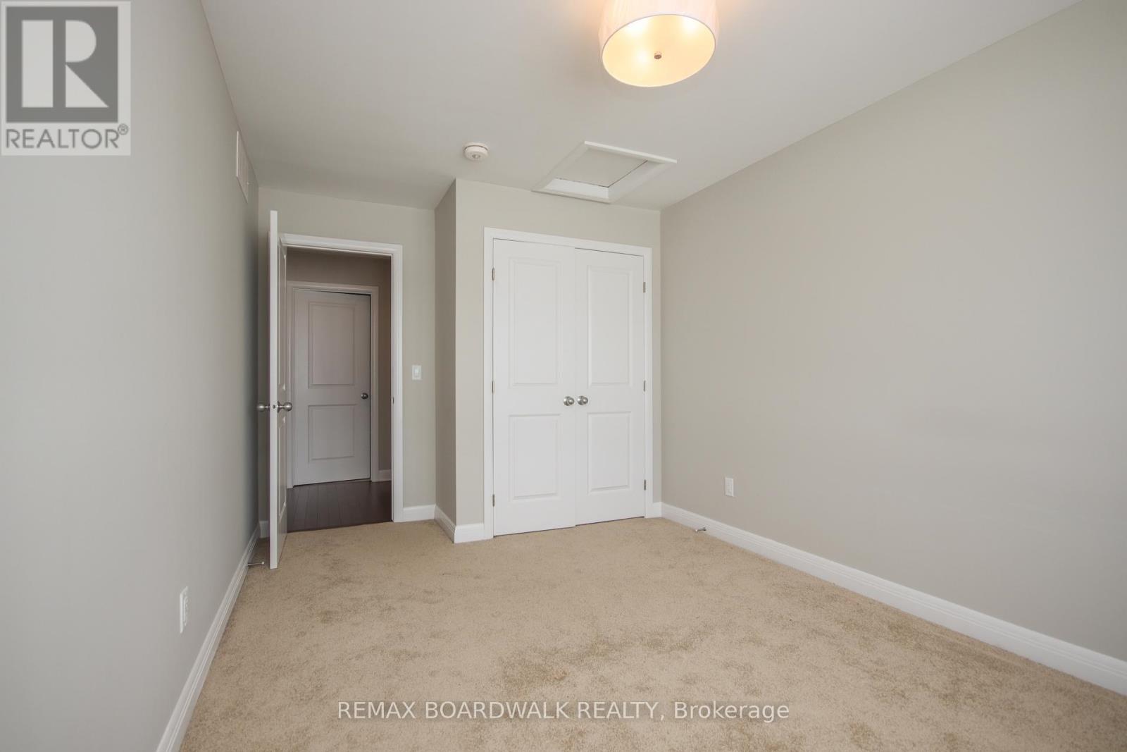74 Michael Stoqua Street, Ottawa, Ontario  K1K 5A2 - Photo 24 - X13237826