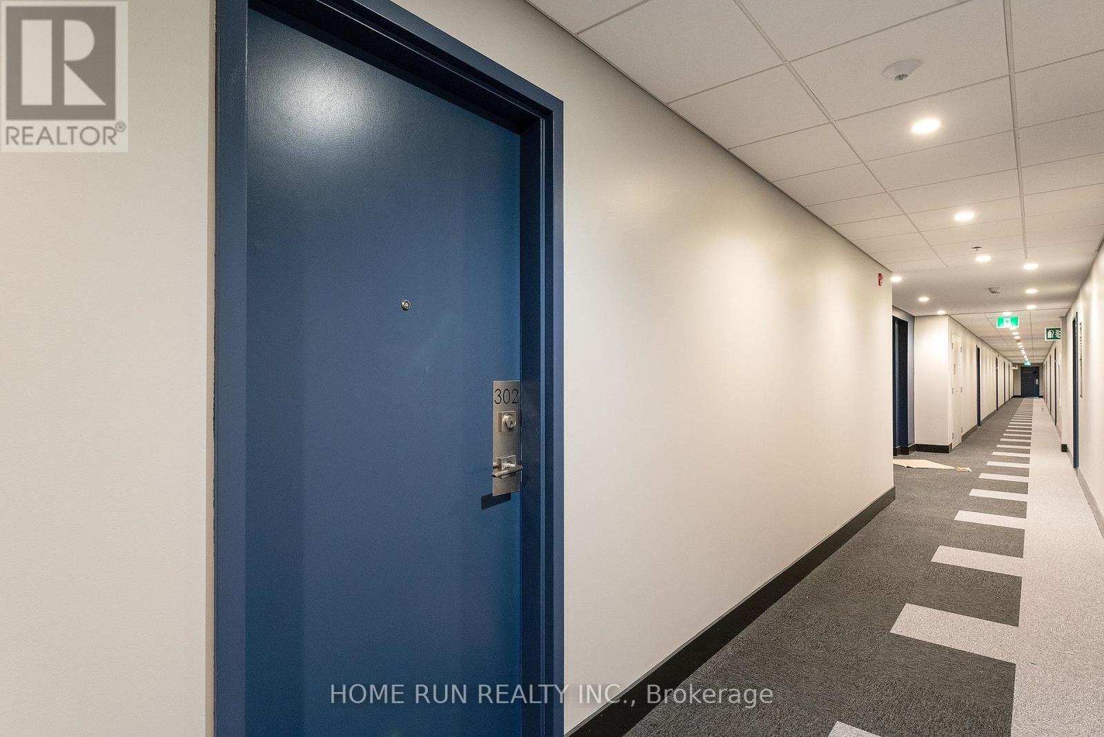302 - 397 Codds Road, Ottawa, Ontario  K1K 5C7 - Photo 2 - X13237972