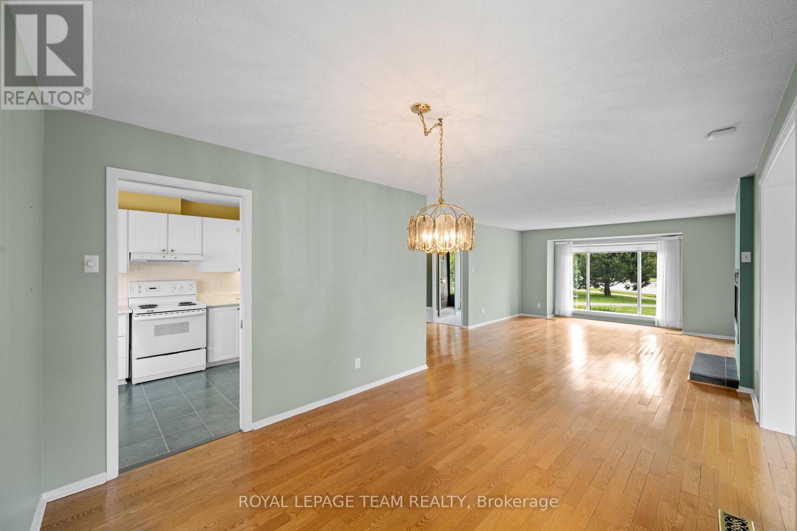 13 Arbor Ridge, Ottawa, Ontario  K2S 1B9 - Photo 13 - X13238134
