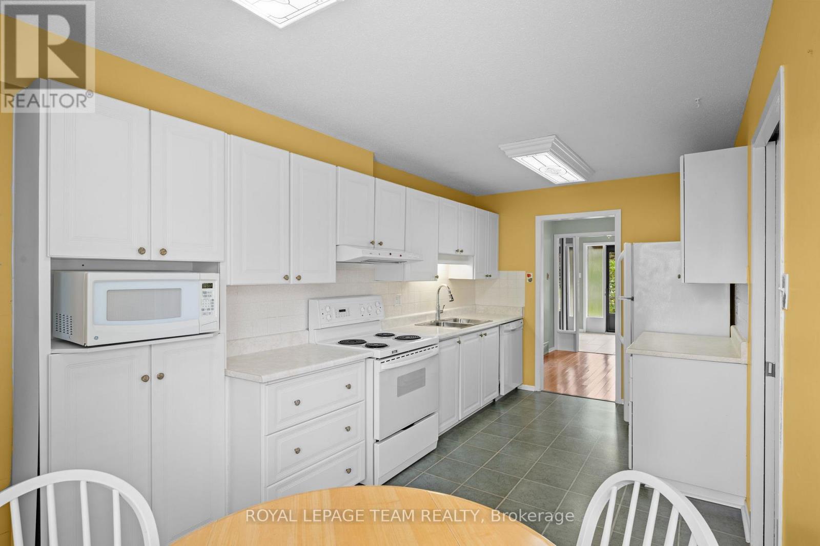 13 Arbor Ridge, Ottawa, Ontario  K2S 1B9 - Photo 17 - X13238134