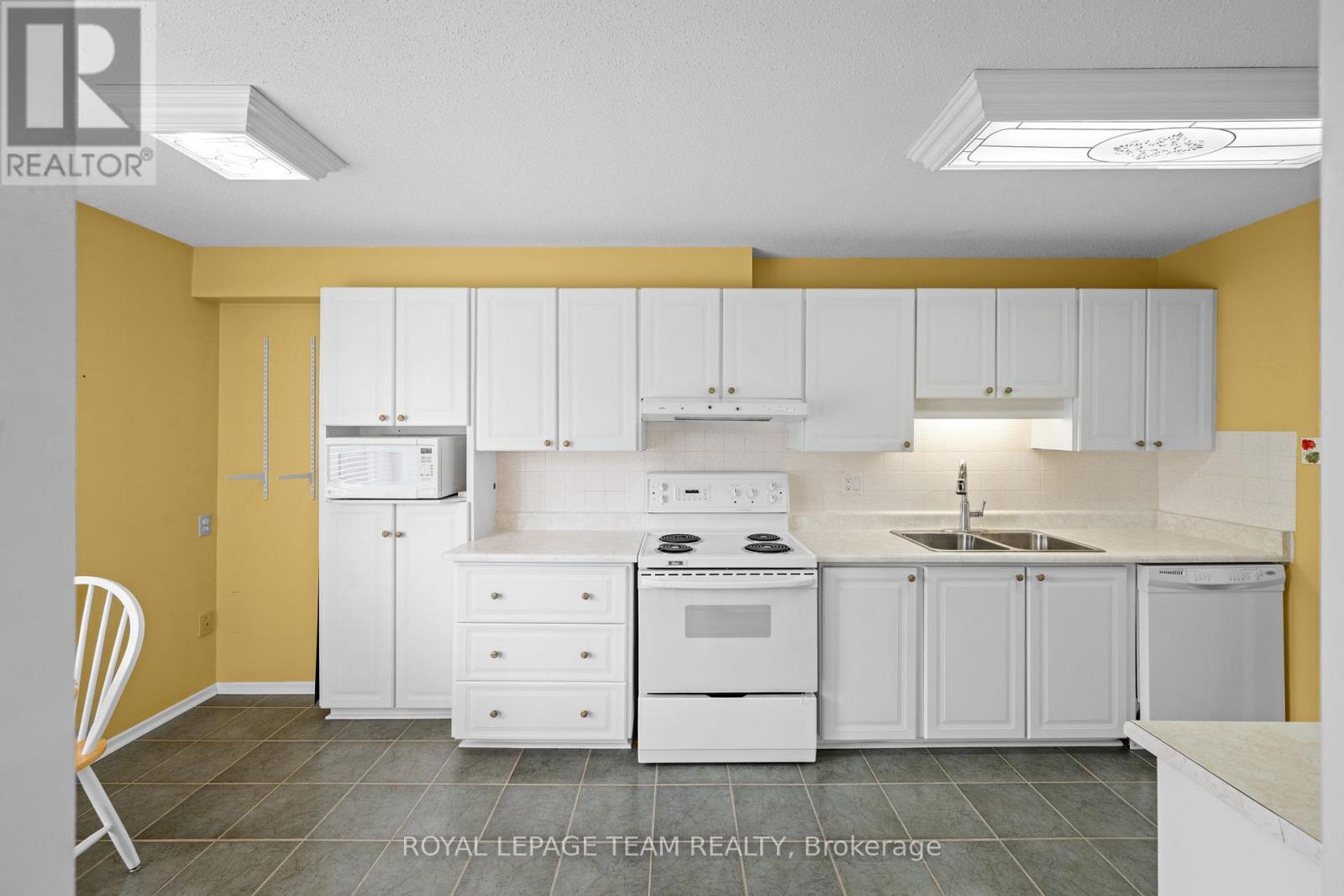 13 Arbor Ridge, Ottawa, Ontario  K2S 1B9 - Photo 18 - X13238134