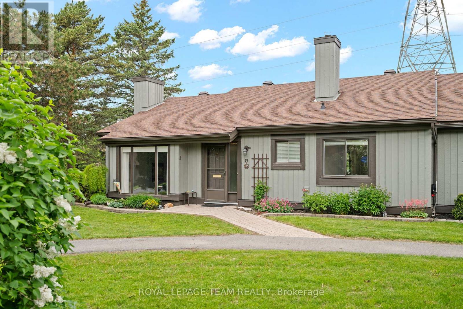 13 Arbor Ridge, Ottawa, Ontario  K2S 1B9 - Photo 2 - X13238134