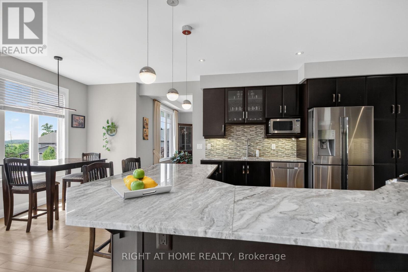 198 Grainstone Way, Ottawa, Ontario  K2T 0H2 - Photo 14 - X13238330