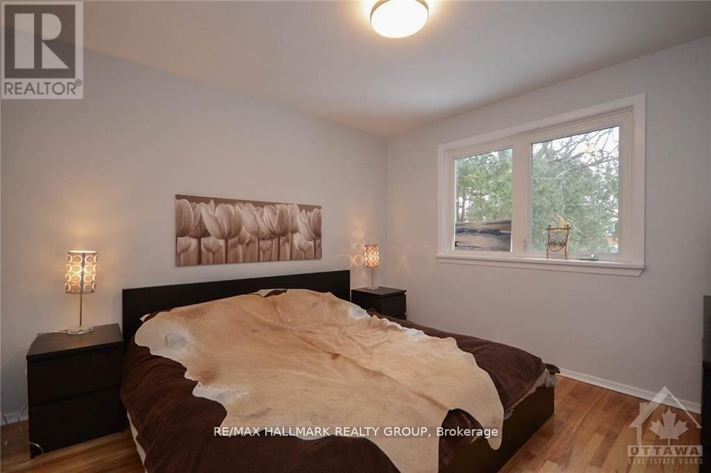 657 Golden Avenue, Ottawa, Ontario  K2A 2G3 - Photo 12 - X13238552