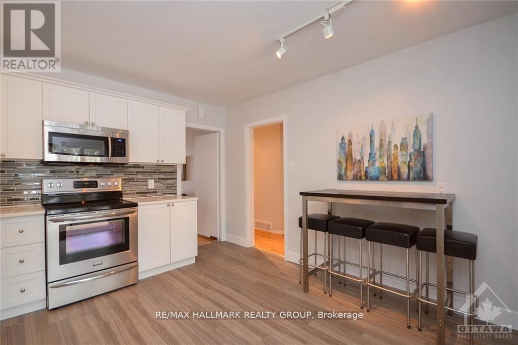 657 Golden Avenue, Ottawa, Ontario  K2A 2G3 - Photo 9 - X13238552