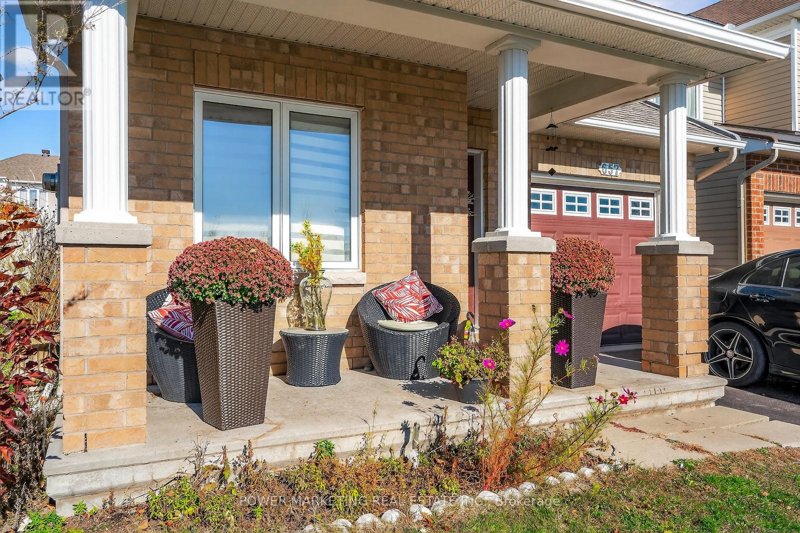 657 Clearbrook Drive N, Ottawa, Ontario  K2J 5S1 - Photo 4 - X13238636