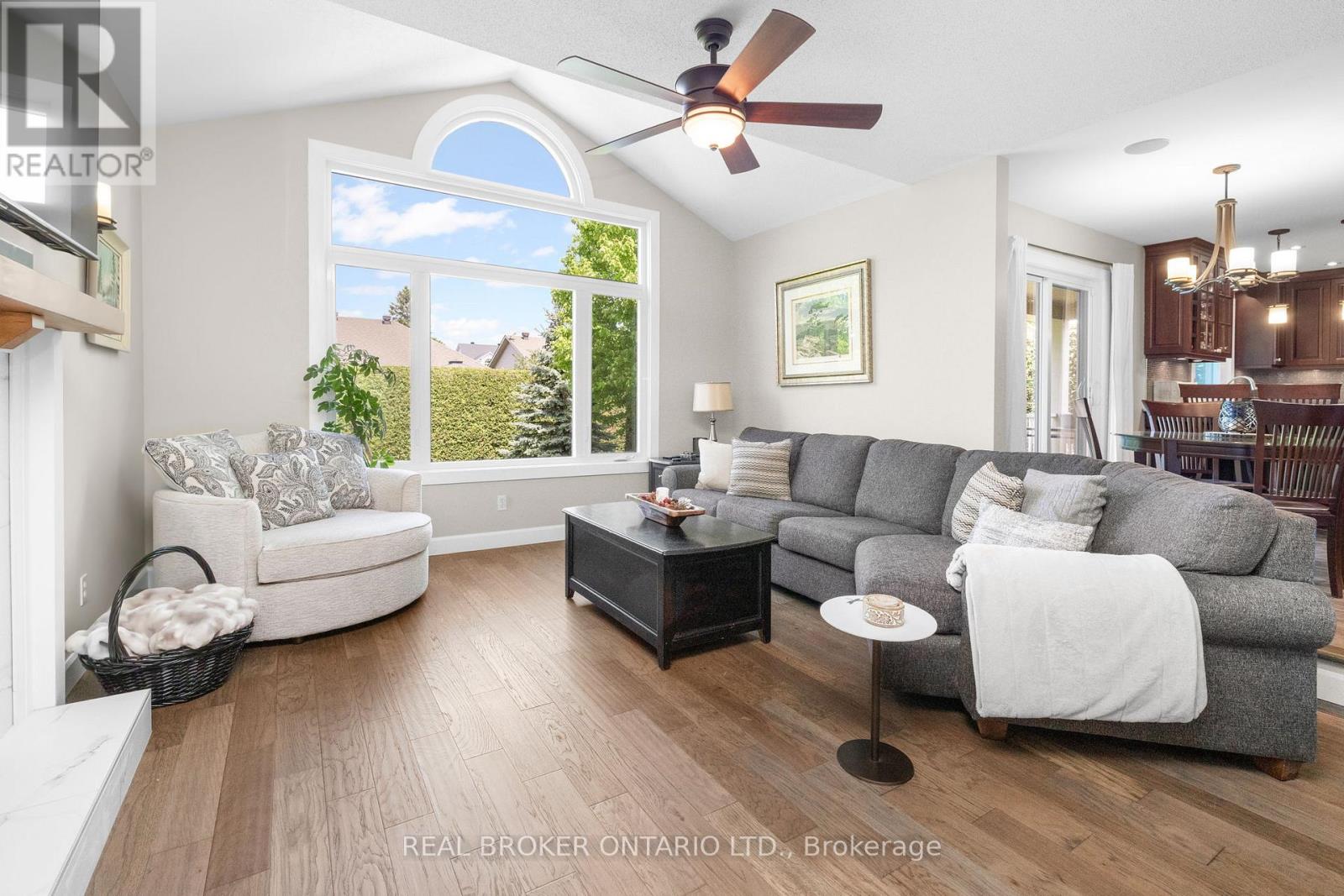16 Forest Creek Drive, Ottawa, Ontario  K2S 1L6 - Photo 13 - X13238678