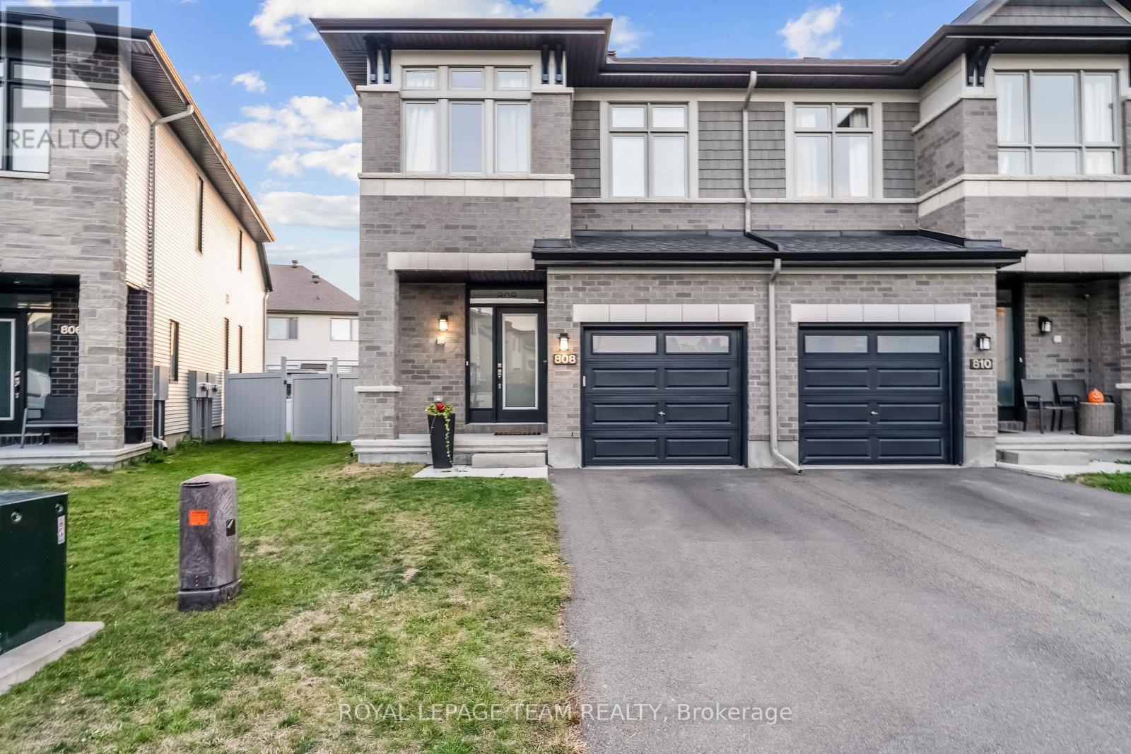 808 CHIPPING CIRCLE, Ottawa, Ontario