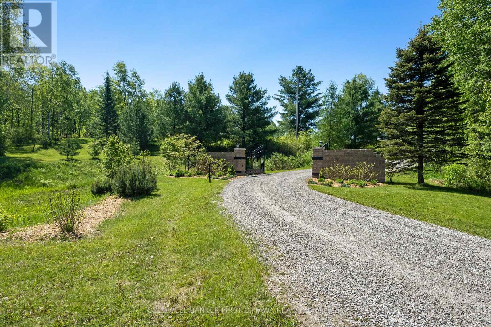 19067 Highway 7, Tay Valley, Ontario  K7H 3C6 - Photo 2 - X13238714