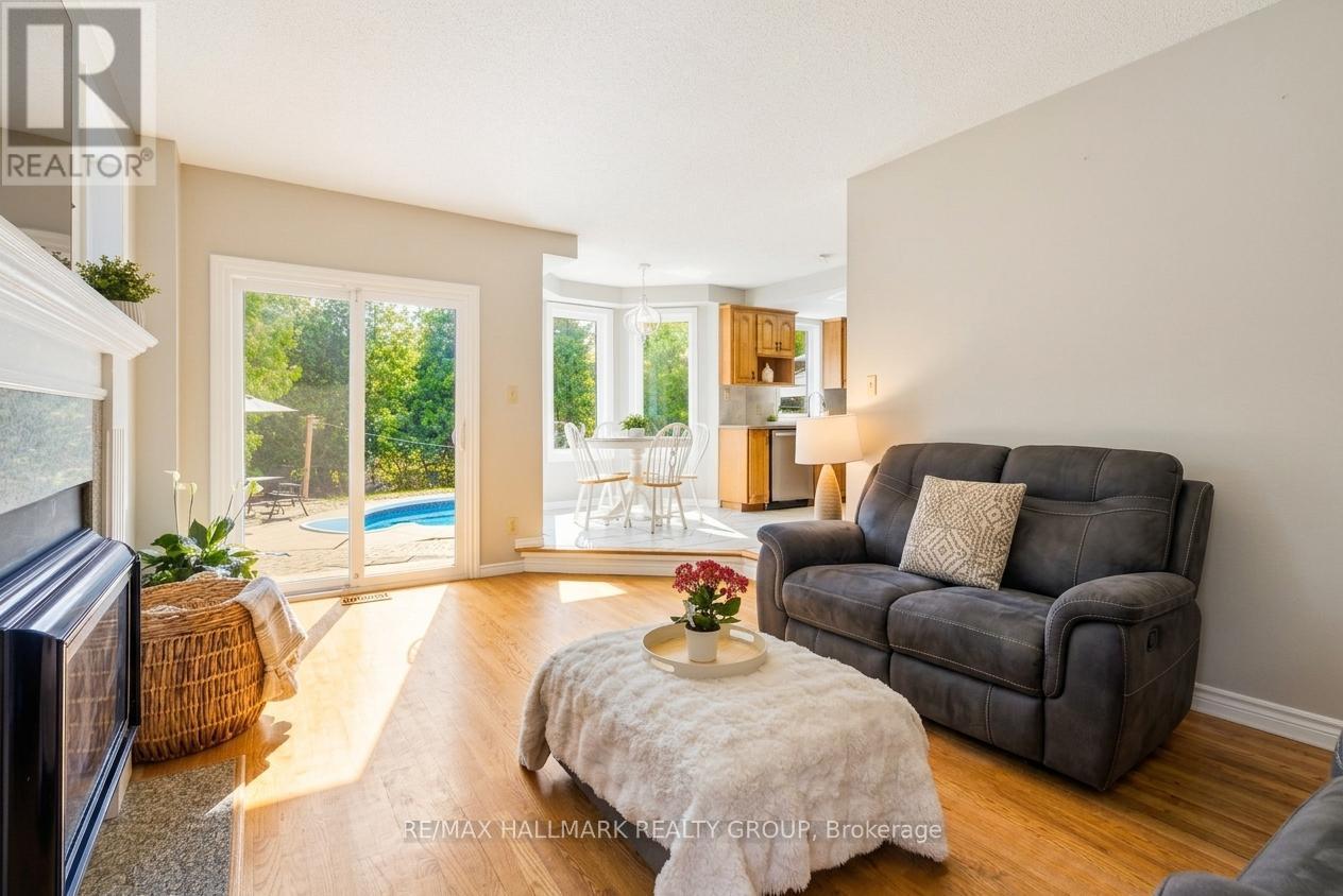 37 Stitt Street, Ottawa, Ontario  K2S 0R5 - Photo 16 - X13238868