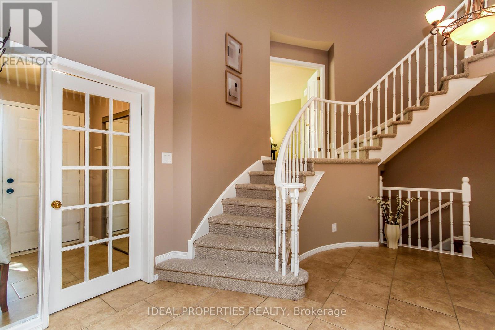 39 Huntings End Avenue, Ottawa, Ontario  K2M 1R2 - Photo 5 - X13239048